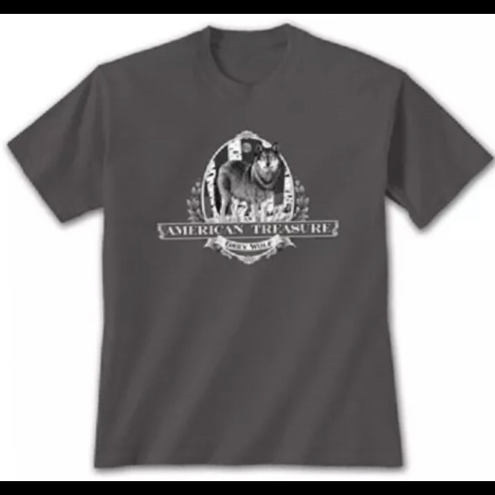 American Treasures T-shirt (Unisex cut)
Grey Wolf